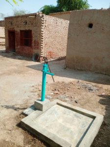 Rahim Yar Khan - Handpump - 21022b