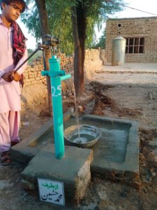 Rahim Yar Khan - Handpump - 21025c